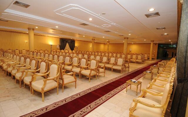 Capital O 419 Al Safeer Hotel