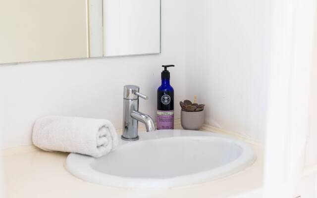 Cornwall Gardens by Lime Street