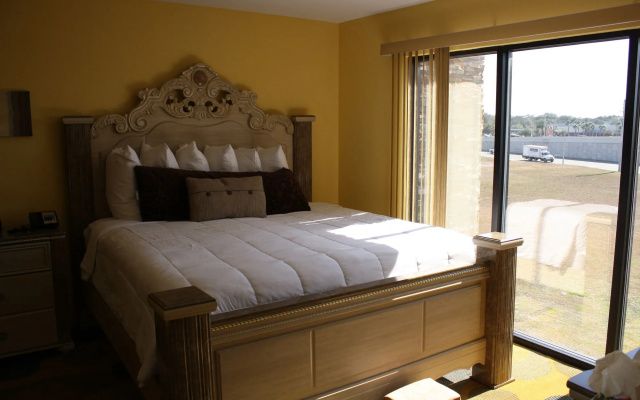 Marble Waters Hotel & Suites, Trademark by Wyndham