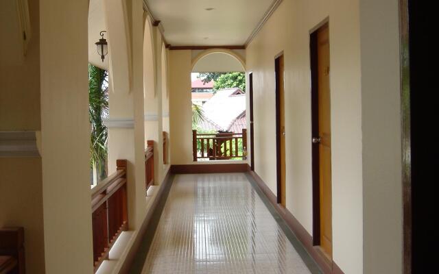 Baan Lanna Hotel