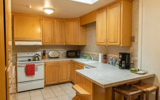 Charming 3-bedroom in East Palo Alto