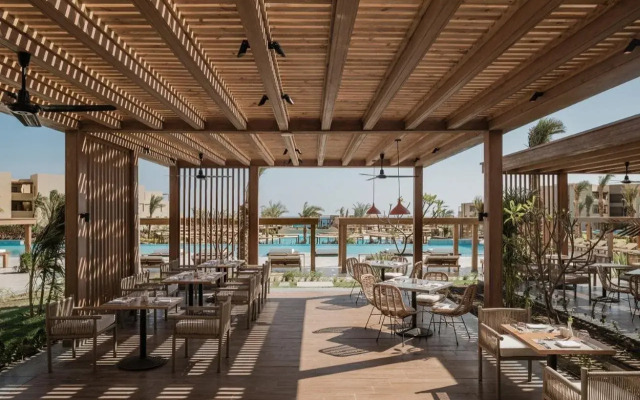 JAZ Elite Riviera Hotel