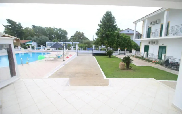 UMBRELLA BEACH APARTMENTs