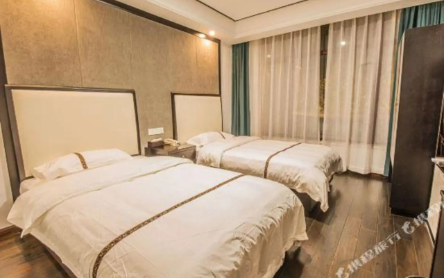 Yayuan Theme Hotel