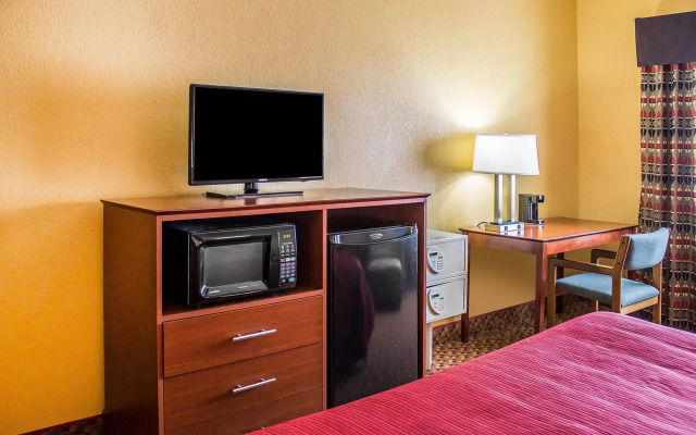 Quality Inn Manitowoc