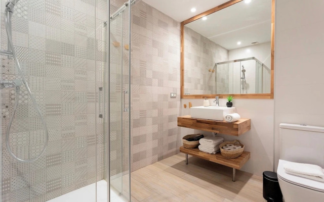 Exclusive apt 3rooms in Granda. Martinez Campos II