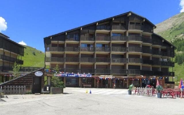 Appartement Auris, 1 pièce, 3 personnes - FR-1-297-74