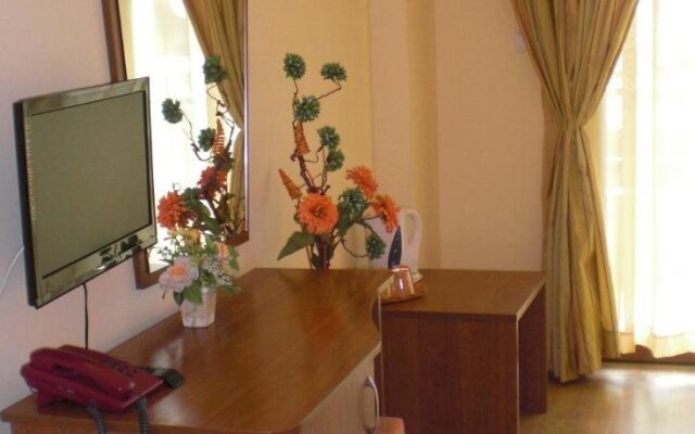 Tabanov Beach Hotel