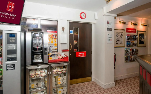 Peartree Lodge Waterside