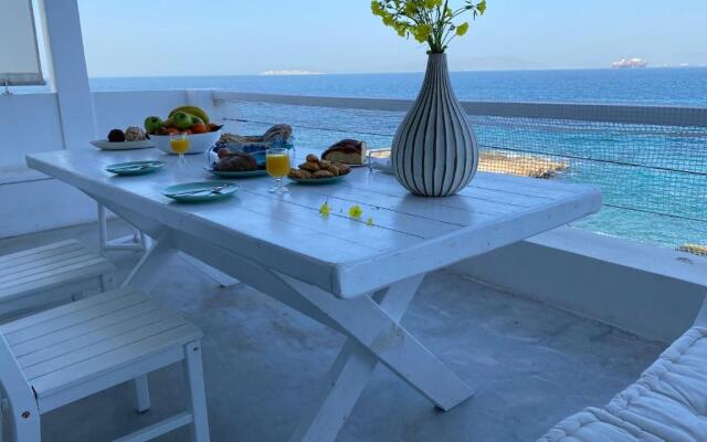 NV pool villa Aegina 1