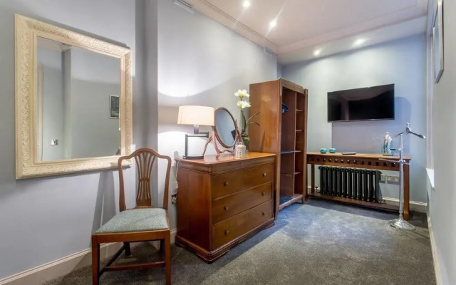 Wall Street Journal Featured 3bed/3bath Apartment