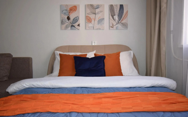 Apartment on Zosimova street 7
