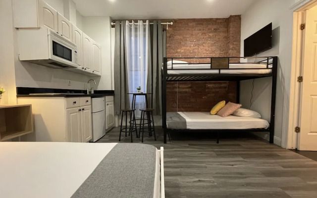 Hotel and the City-Midtown