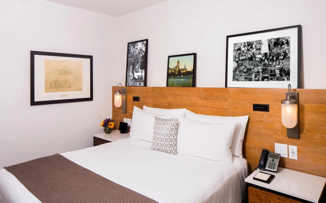 AT&T Hotel & Conference Center at the University of Texas