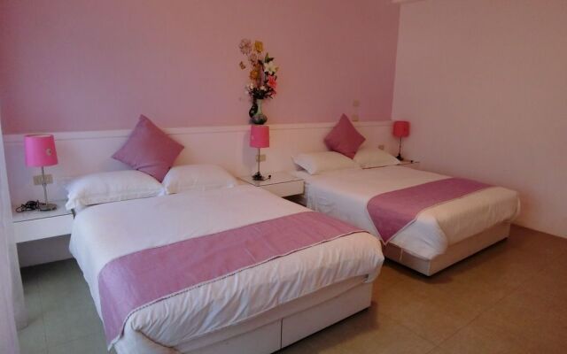 Luodong Shanghewu homestay
