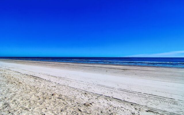 Ray's Retreat - 3 Br Condo