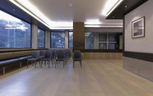Hotel Ariana Residency