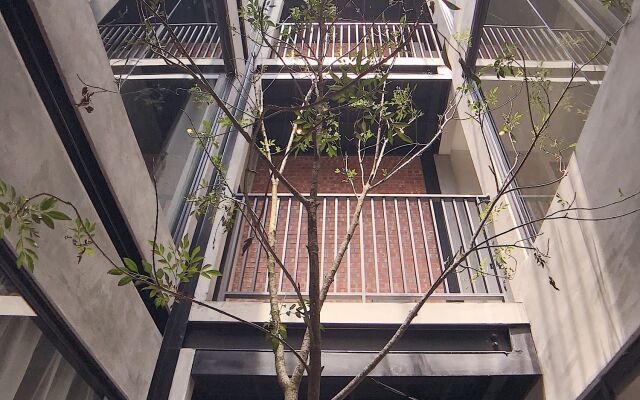 The Gatsby Apartment