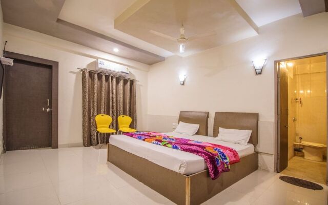 Hotel Yogiraj Palace