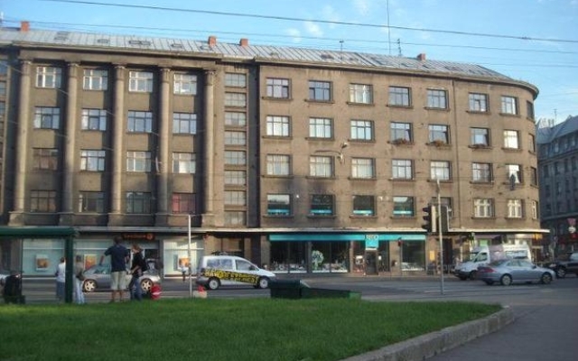 2 Bedroom Flat