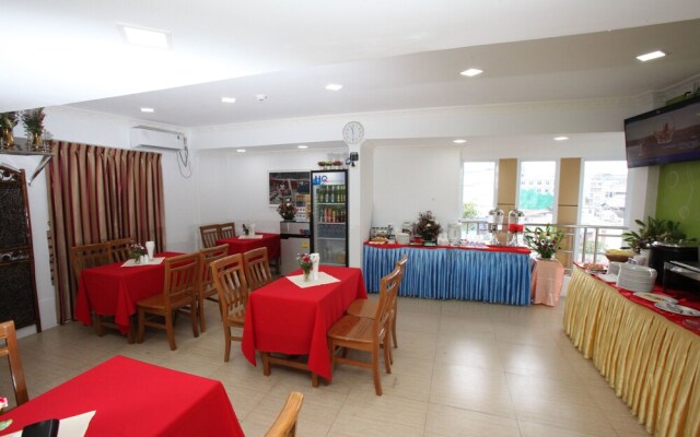 M3 Sunwinner Hotel