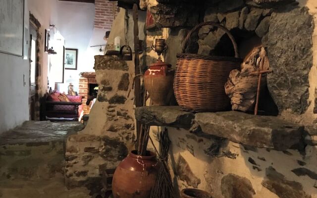 Mylopetra Four Seasons Traditional House