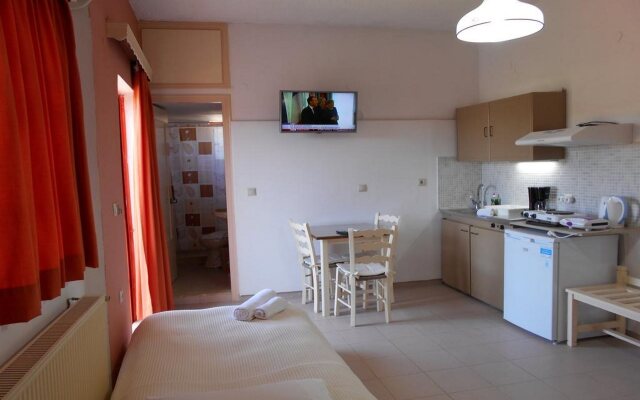 Ilona Apartments