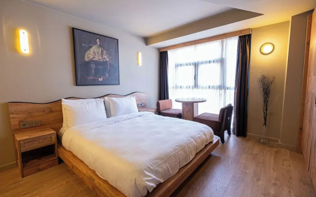 Tare Houses Hotel