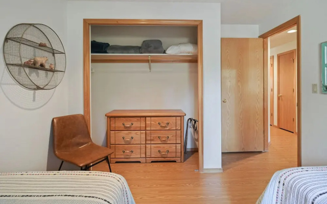 1 Sunrise 3 Bedroom Home by Redawning