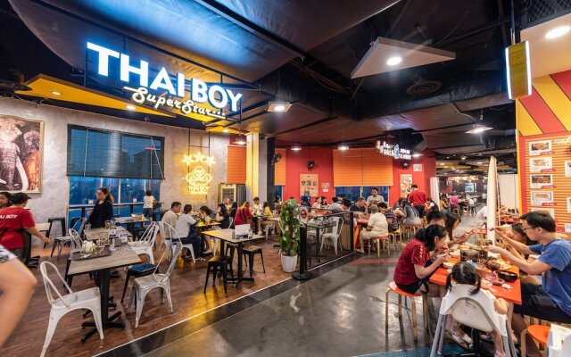 Sunway Pyramid Resort Suites by Ray&Jo