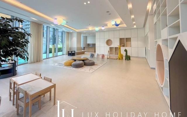 LUX The Grande Signature Skyline Suite 2