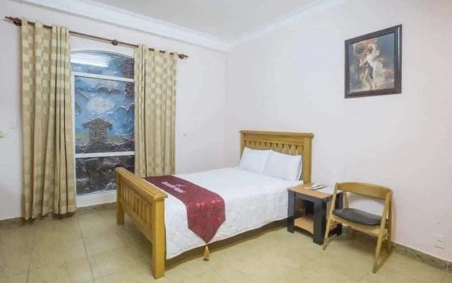 The Passion Lux Airport Hotel Apartment