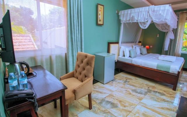 The Mansion Hotel
