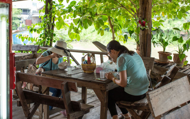 Baan Are Gong Riverside Homestay