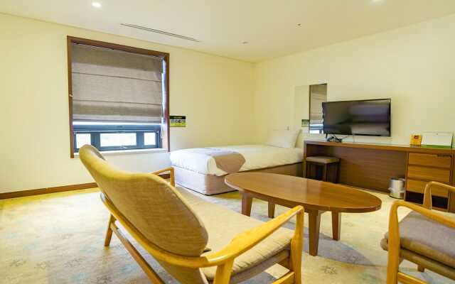 Jeju Robero Hotel