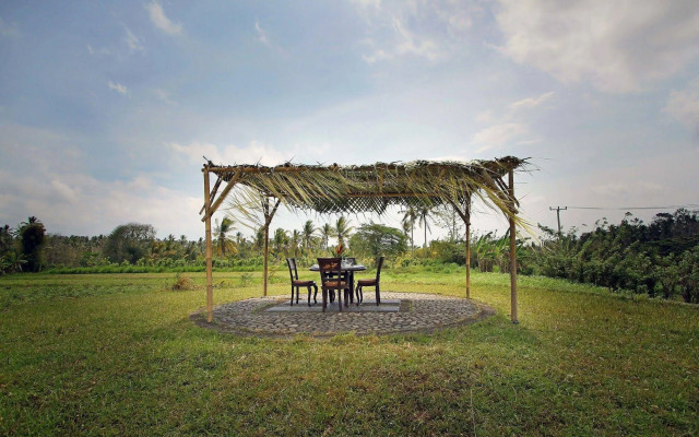 RedDoorz Resort @ Palasari Bali