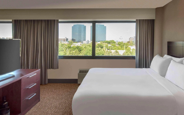 DoubleTree by Hilton Chicago Schaumburg