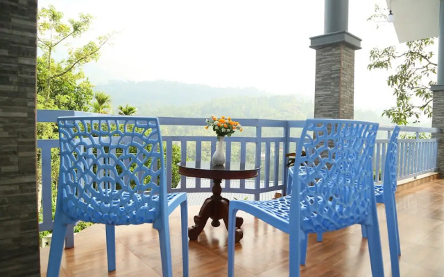 Room-1 Bedroom With Balcony Mountain Vie