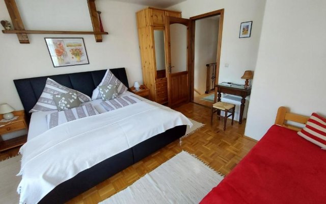 Titi Family Apartman