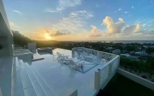 Luxury 4 Bed Villa in Barbados With Amazing Views