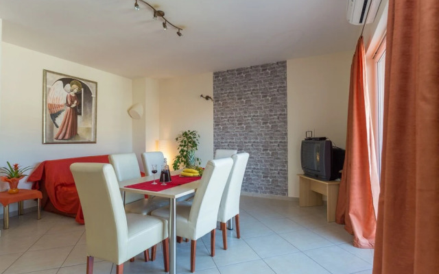 Burum Apartments