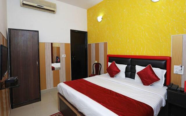 OYO 11608 Riddhee Siddhee