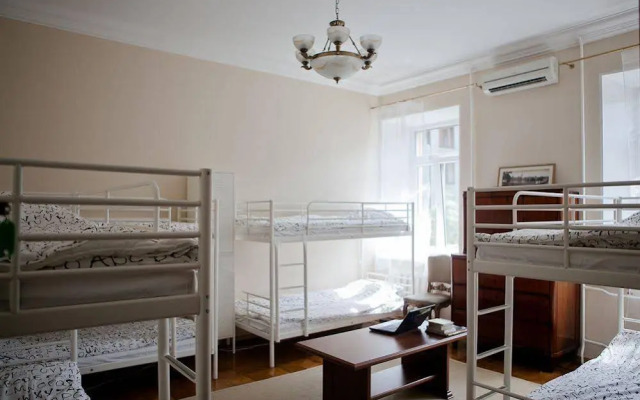 iVAN Hostel