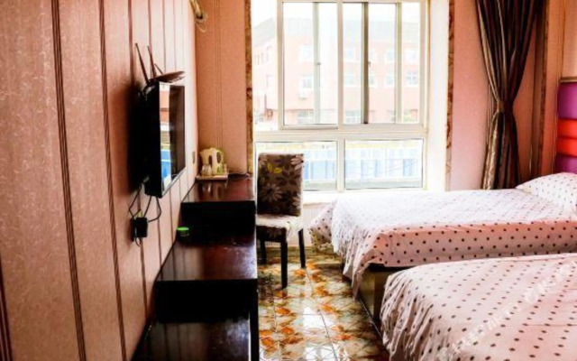 Deyuanju Business Hotel