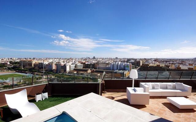 Valencia Luxury River Turia Penthouse with swimming pool