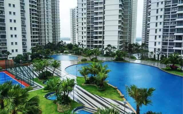 Spacious @ Country Garden Danga Bay
