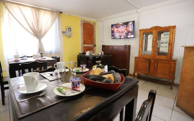 Hostal La Serena