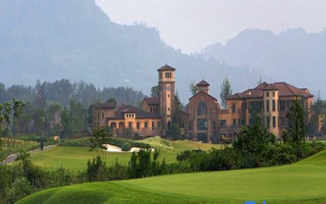 Ka CEO Resorts Hotel (Pujiang Daxigu)