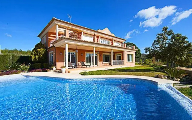Villa Eden