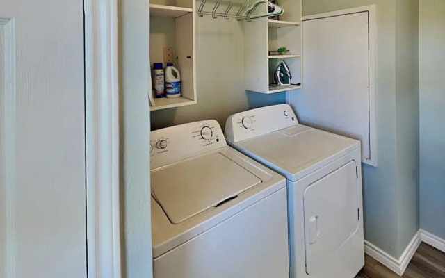 Pcv625d- Coastal Hideaway